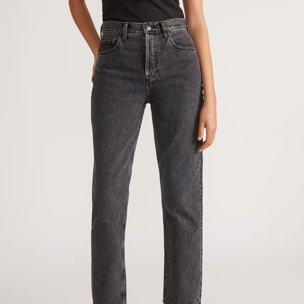 NWT Everlane The 90’s Cheeky Jeans High Rise Washed Black Size 26R